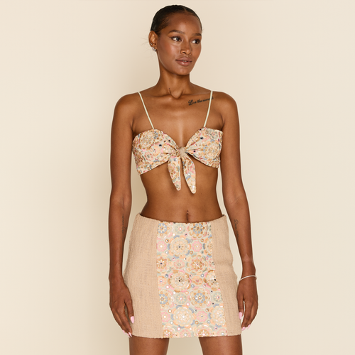 EMBROIDERED MARSHMALLOW MINI SKIRT