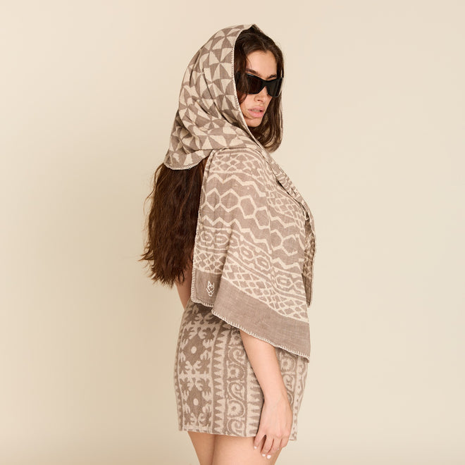 BEIGE SCARF